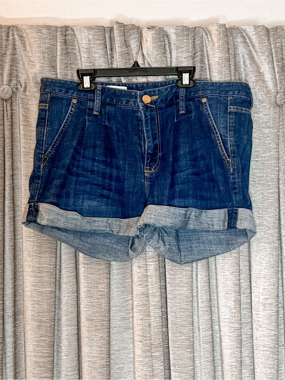 Gap 1969 Mid Rise Jean Trouser Shorts Pleated Size 29/8